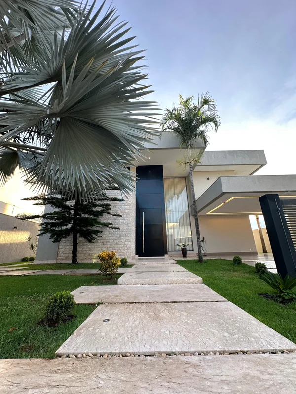 Casa à venda na Ponte Alta Norte – beira da pista, em condomínio próximo ao Fêni...