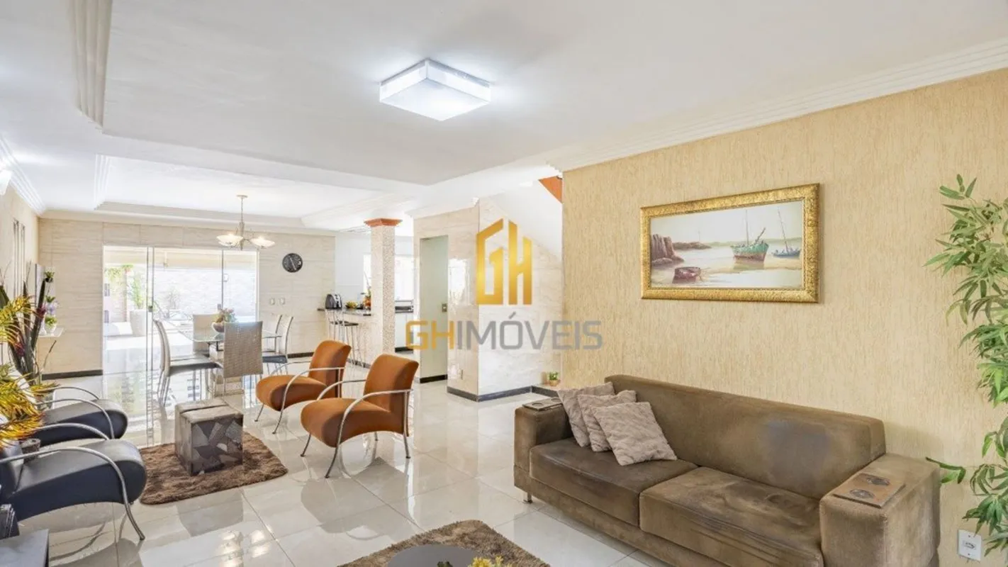 Sobrado com 3 suítes no Portal do Sol I, em terreno com 390m² com 250m² de área ...