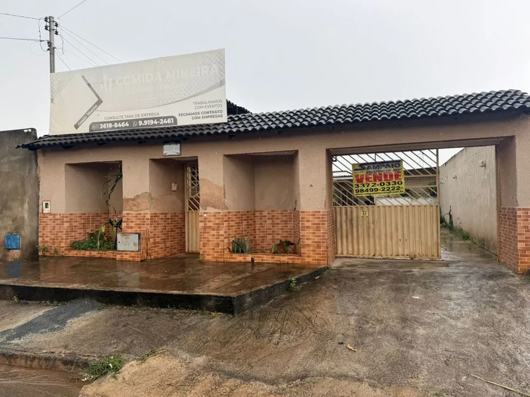 Lote de 300m² com Casa Principal com 02 quartos e Kitnets no Res. Sol Nascente Á...