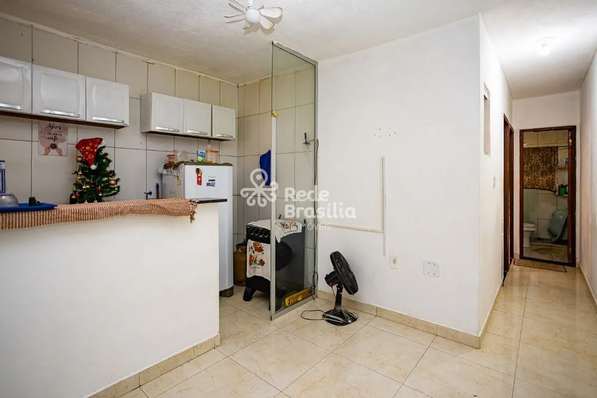 TH34328 - Qe 40 Conjunto E - Apartamento com 02 quartos, 75 m². Agende sua visit...