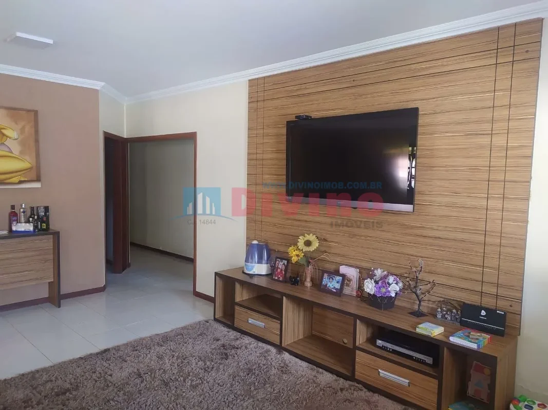 Descubra a casa ideal no Setor de Mansões de Sobradinho, em Sobradinho DF. Local...
