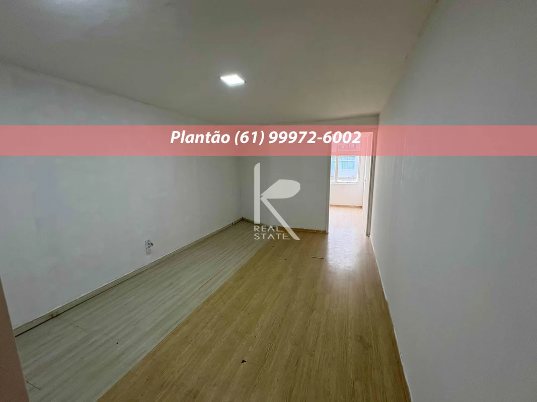 Sala comercial dividida, 1º andar, composto de 30m² de area privativa, composto ...