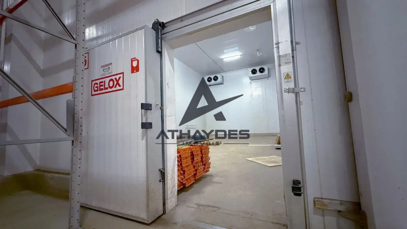 GALPÃO INDUSTRIAL PARA LOCAÇÃO! Oportunidade imperdível para armazenamento e log...