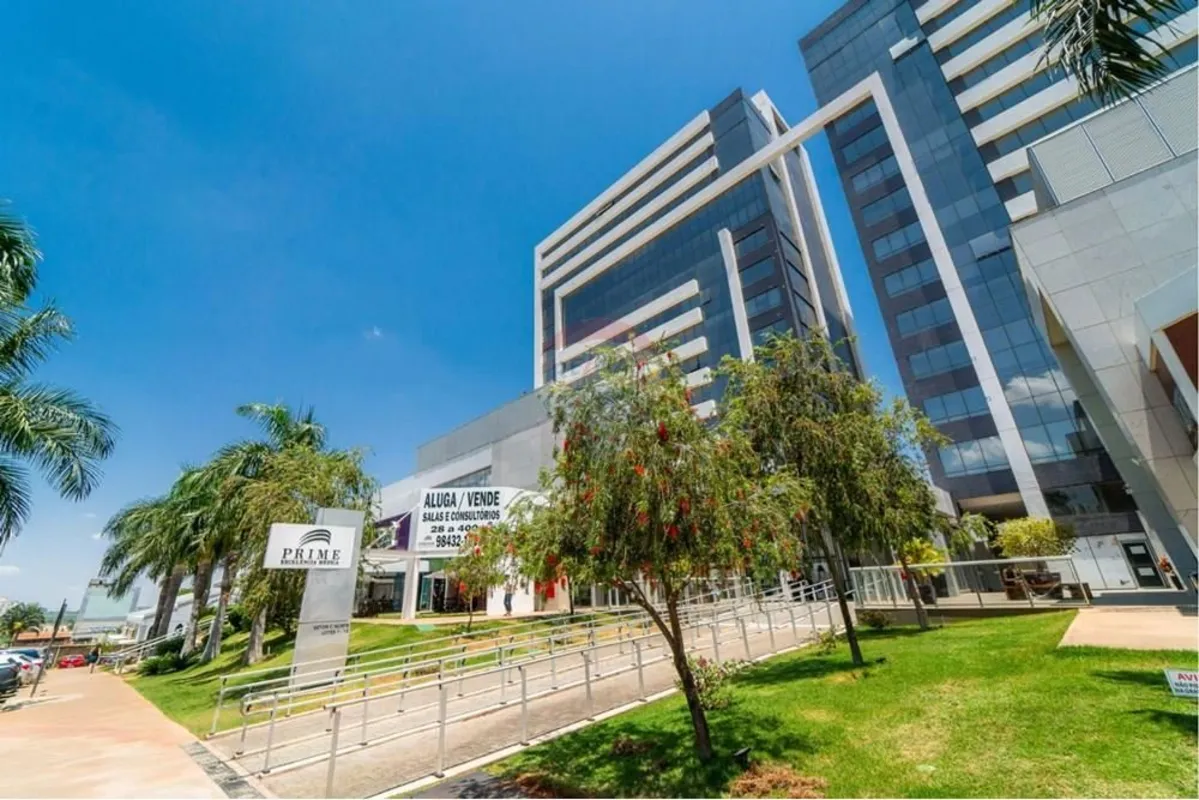 Sala comercial de 28 m²Localizado no maior polo de Saúde do DF, em TaguatingaO P...