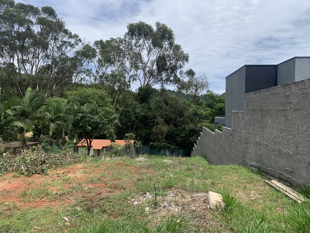 Lote residencial no Condomínio Quintas do Sol, 2, localizado no Jardim Botânico,...