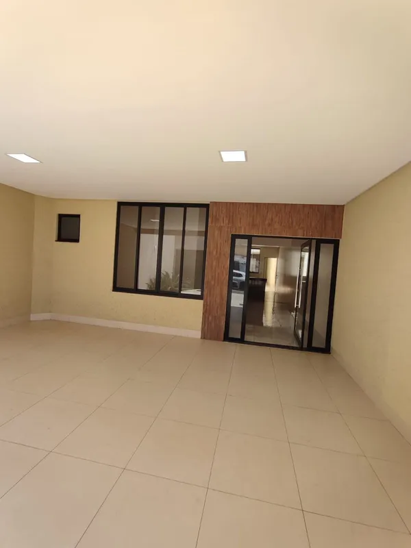 VENDO CASA NOVA PARQUE AMAZÔNIATerreno 280m² Construção 150m² 3 QUARTOS 2 SUITES...