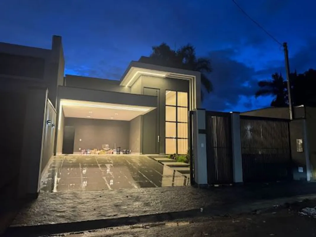 CASA ALTO PADRÃO EM CONDOMINIO VICENTE PIRESExcelente residência construída em a...