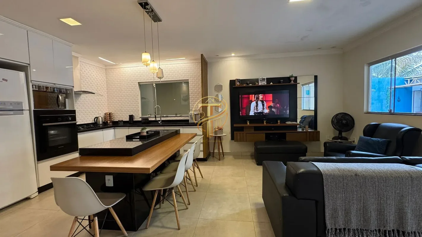 Oportunidade em Arniqueira casa com 400 m², condomínio , Lote escriturado.Sobre ...