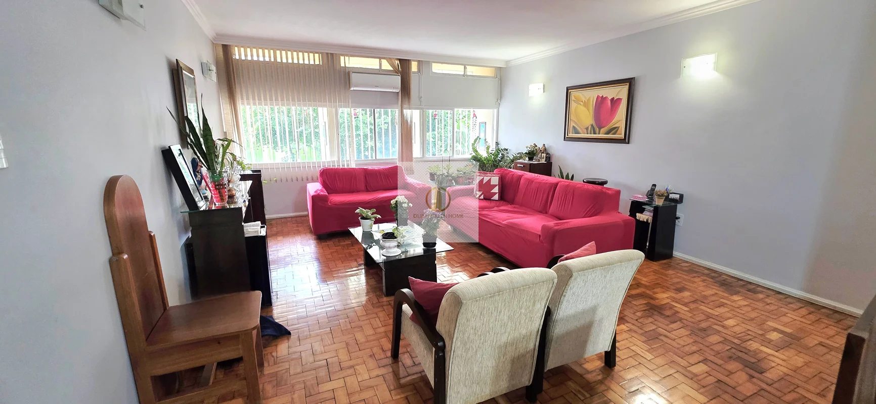 Apartamento de 3 quartos sendo uma suíte, oferece uma combinação perfeita de esp...