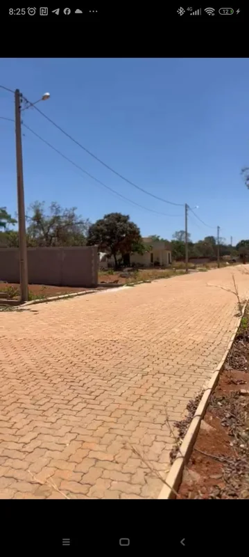 VENDO LOTE DE 400m² ÓTIMA LOCALIZAÇÃO.CONTATO:(61)98199-4447 19/01/26