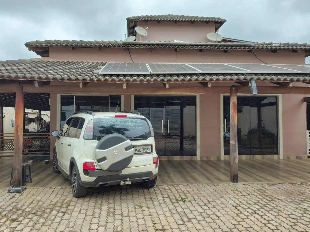 Descubra uma oportunidade única na Zona Rural de Riacho Fundo, DF: uma charmosa ...