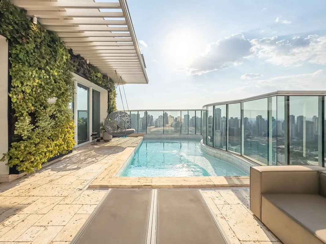 Cobertura Duplex de Alto PadrãoMiami One Life Style Cobertura de ( 530 m² )Unind...