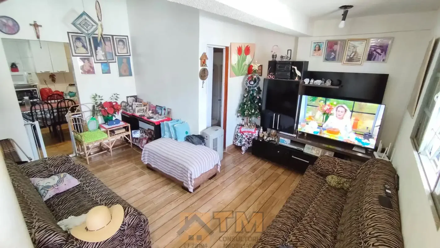 OPORTUNIDADE!VENDO OU TROCO:CASA NO BAIRRO CENTRO, PERTO DE PARADA DE ONIBUS E C...