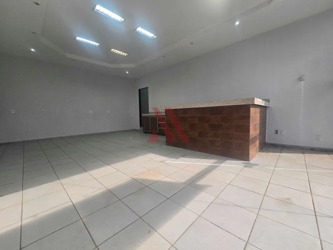 COD: 1216SALA COMERCIAL  - SETOR CAMPINAS - 50m²- Fachada em blindex - Cozinha- ...
