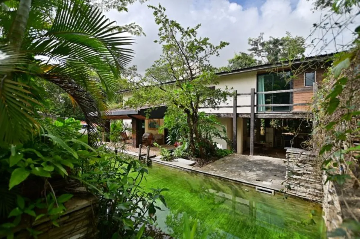 J. RIBEIRO IMÓVEIS VENDE CASA AUTORAL EM LIGHT STEEL FRAME. CONDOMÍNIO VERDE RUA...