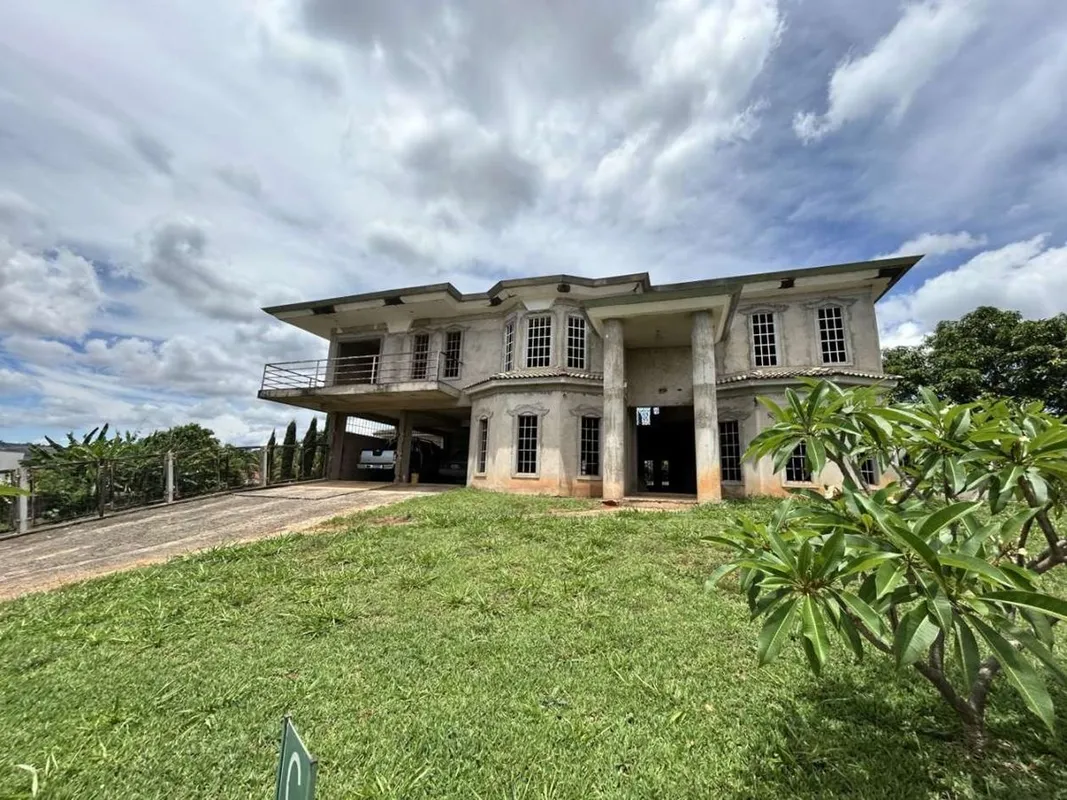 LOCALIZAÇÃO PRIVILEGIADA PARK WAY QD 17 Um dos setores mais tradicionais e desej...