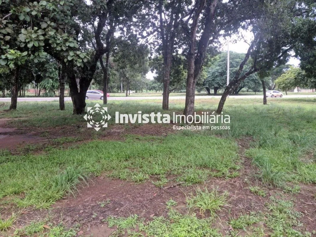 Terreno localizado na Teotônio Segurado, na 1201 sul, com 1.800 m², de frente pa...