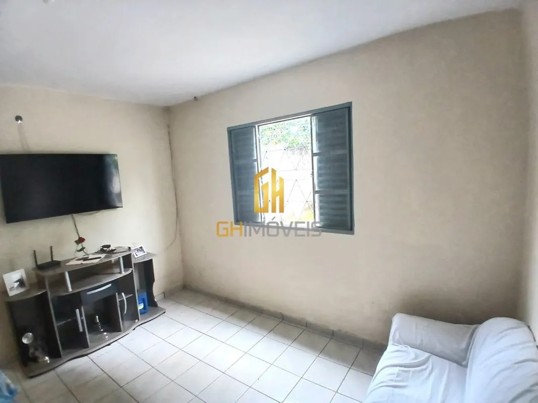 Casa 3 quartos, Sítios Santa Luzia, Aparecida de Goiânia - GOA casa possui:- 3 Q...