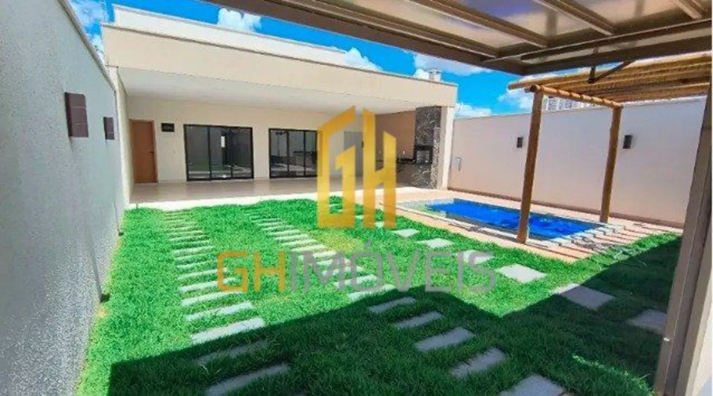 GH2068A casa possui:- 3 suítes plenas- Sala Ampla - Cozinha - Área de serviço - ...