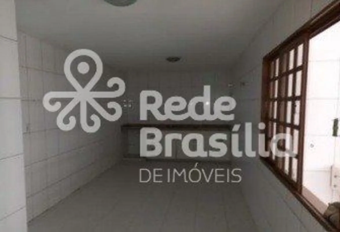 Rua 12 | Polo de Modas - GuaráExcelente oportunidade para investidores que busca...