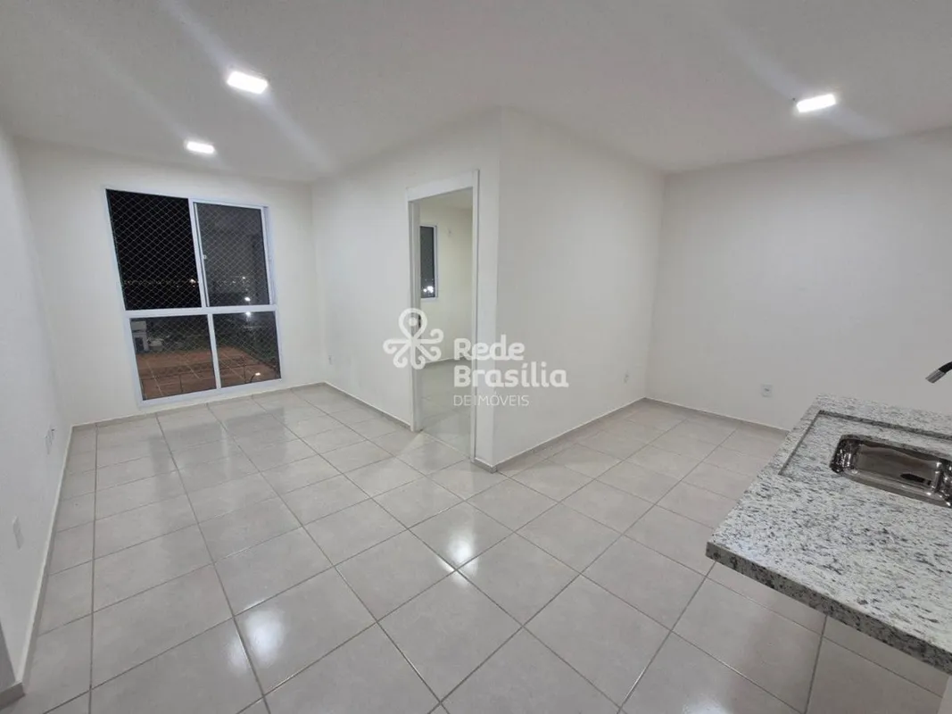 Quadra 600 Recanto do Sabiá | Apartamento 2 Quartos Sala Banheiro Social com 1 V...