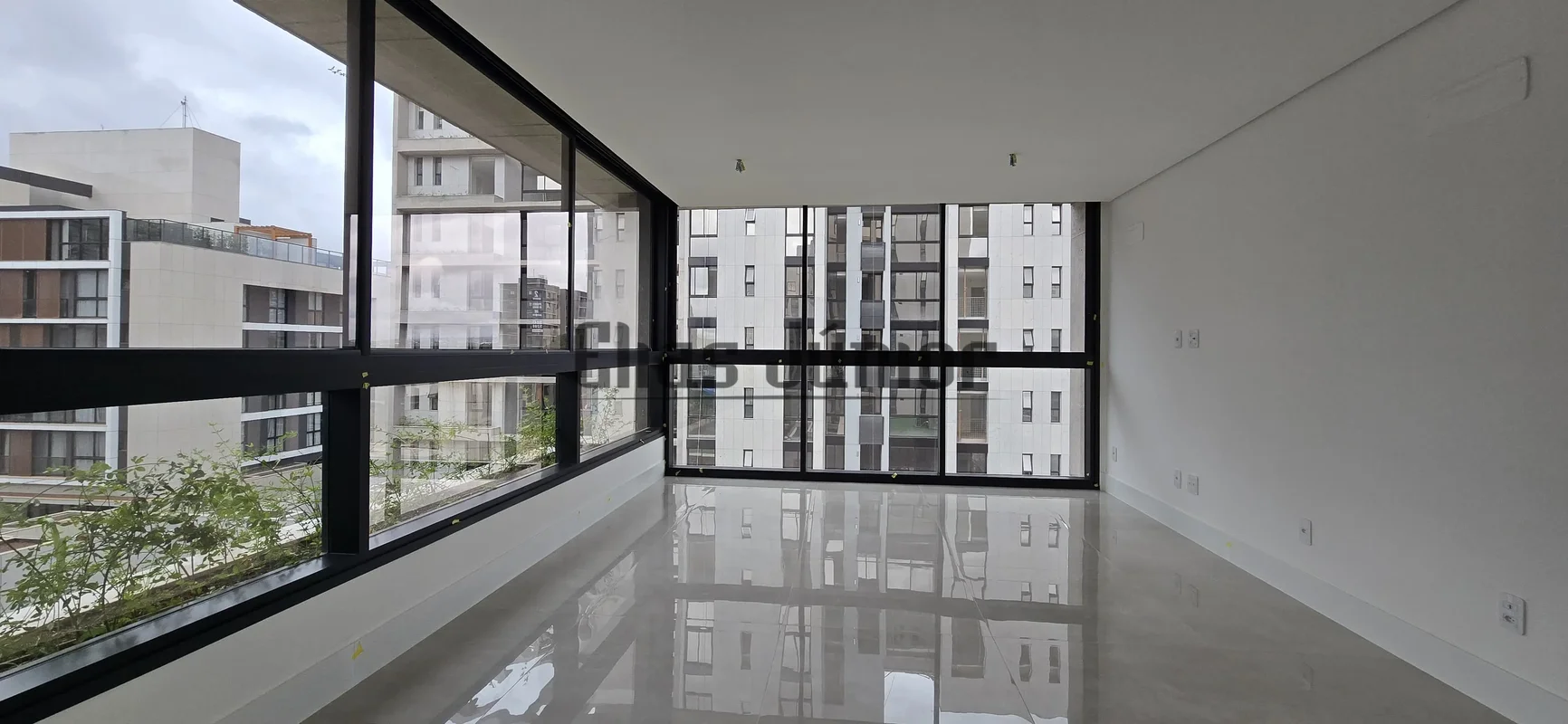 Firenze Park Sul | Canto e Vazado | 3 Suítes | 102,93 m²Unidade exclusiva, com a...