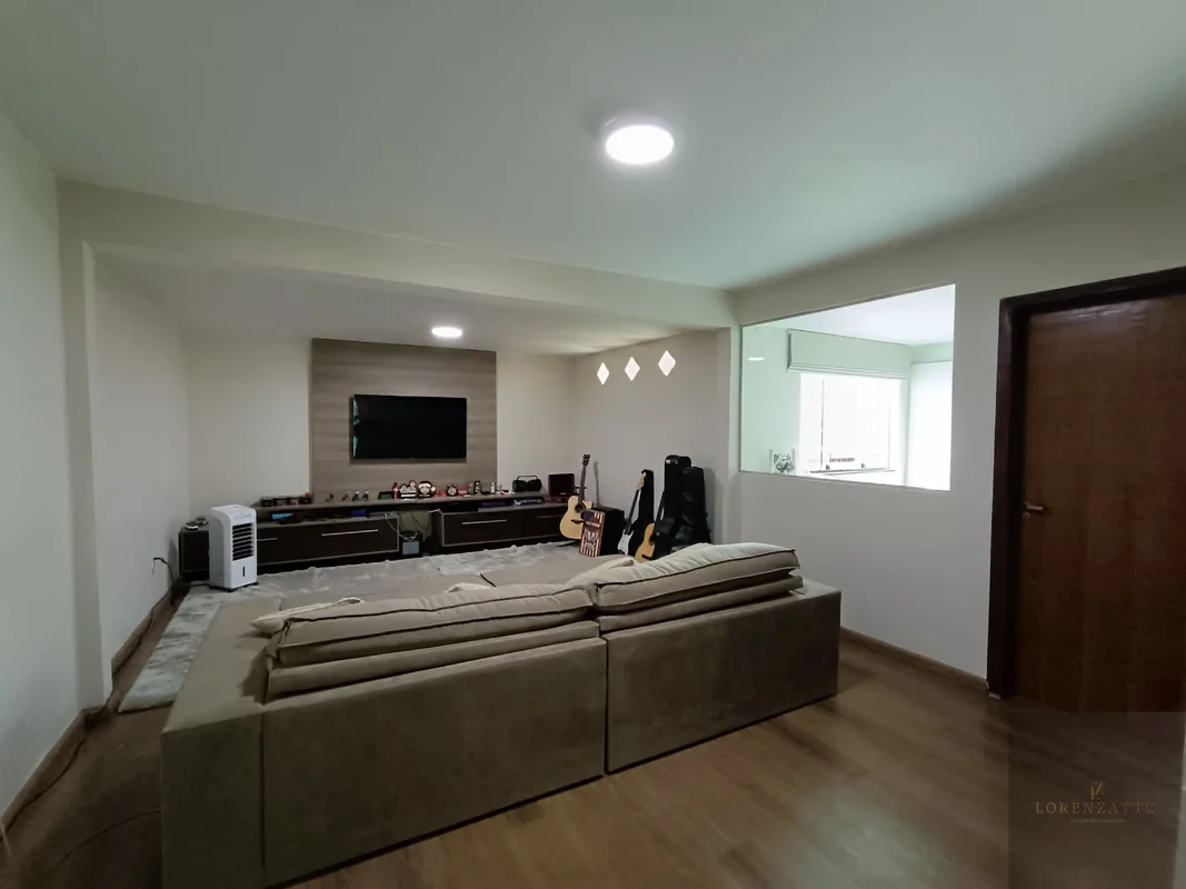 Descubra uma oportunidade incrível de morar bem na QS 5, Areal, Águas Claras, DF...