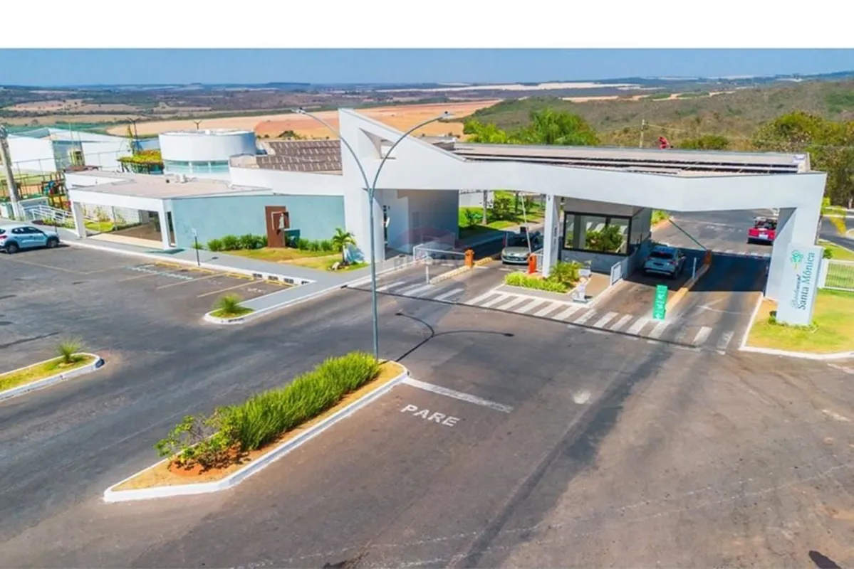 CONDOMÍNIO SANTA MÔNICA Alameda das Margaridas - VENDO Lote com 1.000 m² - escri...
