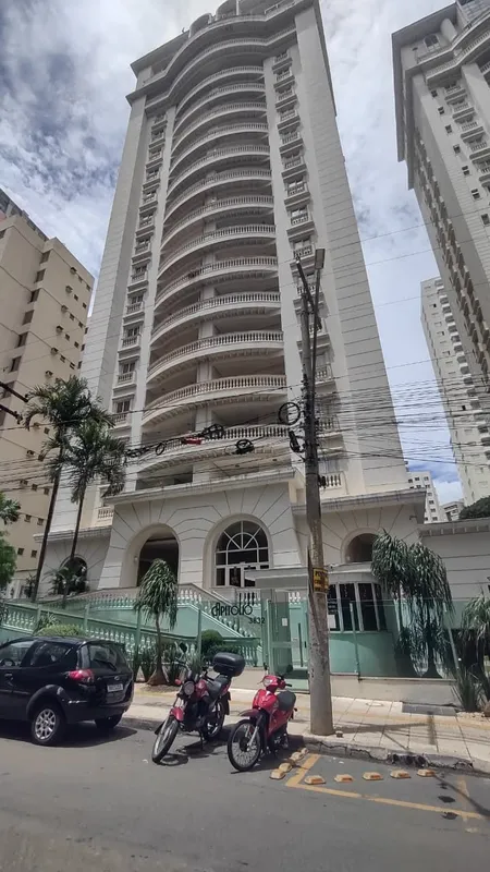 3 quartos, sendo 1 SUITE 2 banheiro 2 vagas garagem Varanda Armários Sala Ampla ...