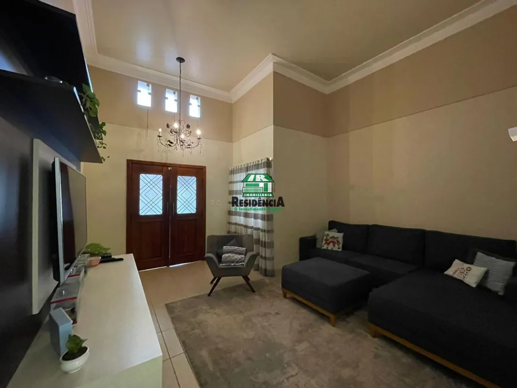 Casa Anápolis City- Área total 420m²- Área construída 235m²- Rua sem saída - 4 s...