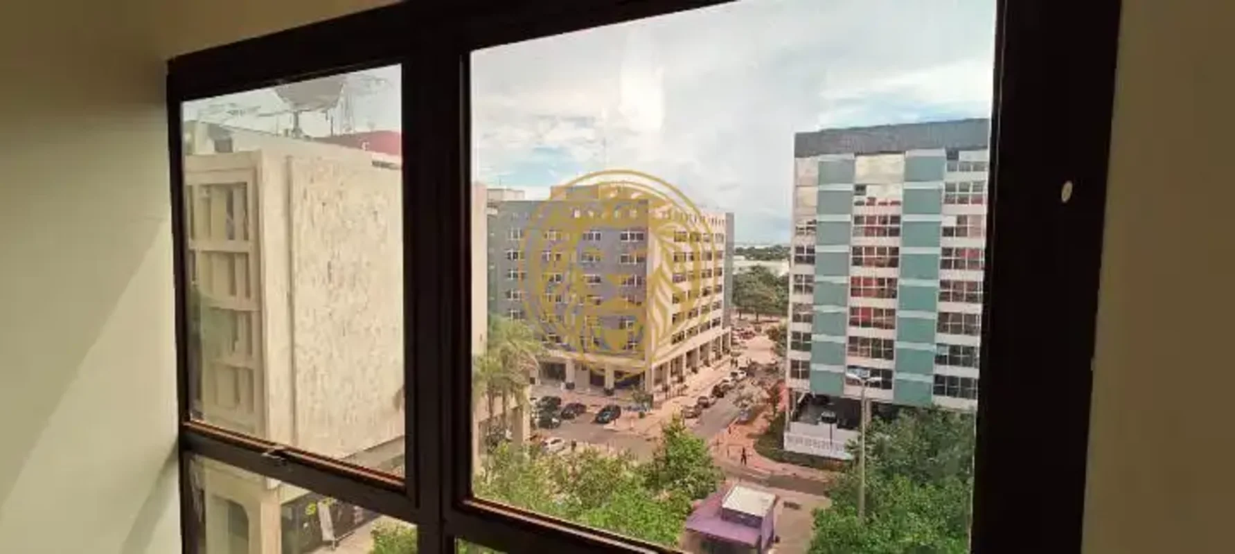 Sala Comercial no Plano Piloto – 34 m² no SRTVS | Centro Empresarial BrasíliaApr...