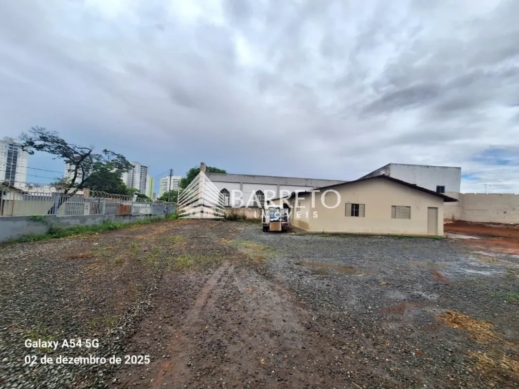 Rua C 77, Setor Sudoeste, Goiânia GO.Excelente Área Comercial em Lote de Esquina...