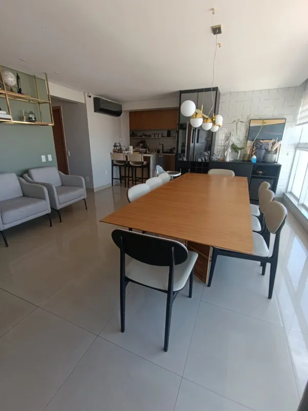 Apartamento de 95 m2 bem distribuídos sala ampla para 2 ambientes cozinha e área...
