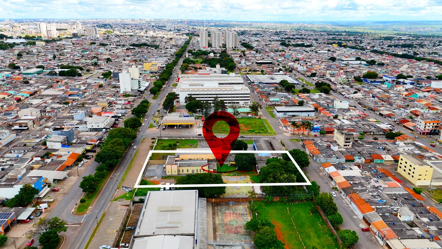 LOTE COM 5.000M² EXCELENTE OPORTUNIDADE PARA CONTRUTORA/INCORPORADORALOTE ESCRIT...