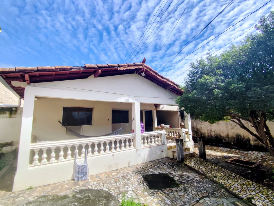 Casa Comercial, Av. New York, Jardim Novo. Localização privilegiada. Terreno com...