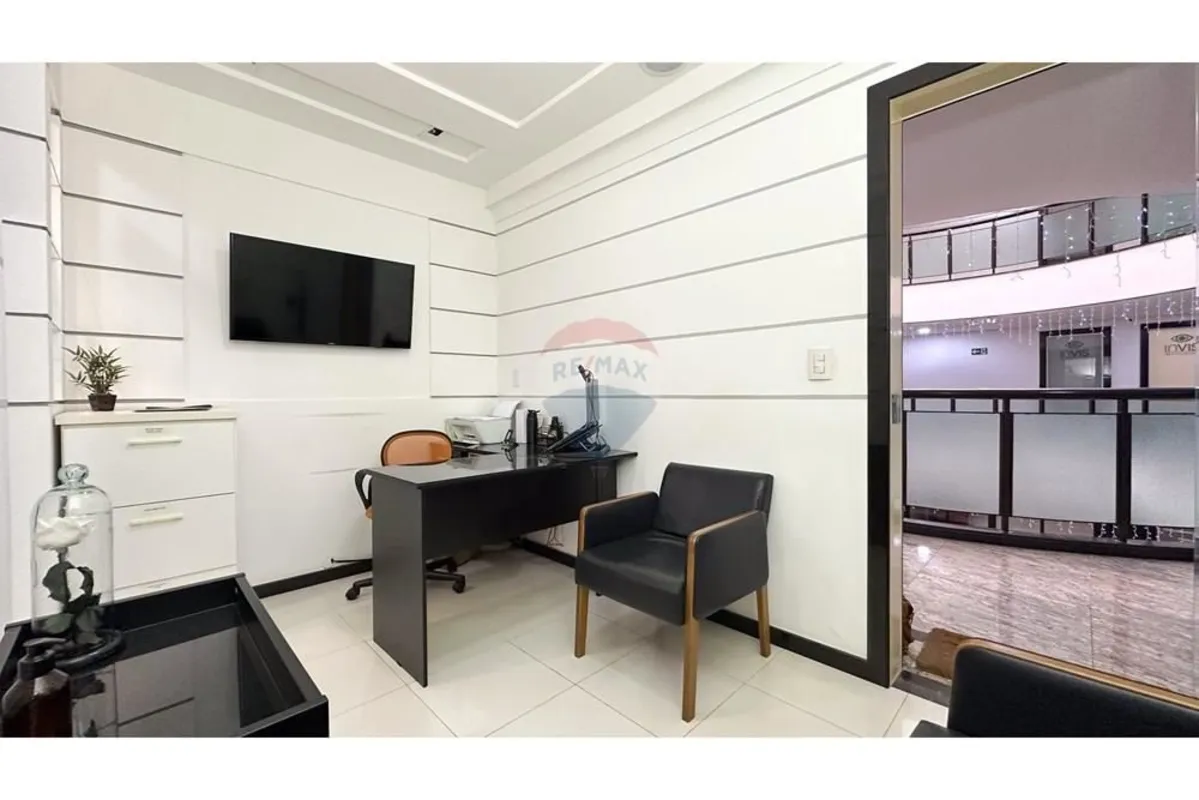 Sala comercial à venda no Centro Clínico Guará l, excelente oportunidade de inve...
