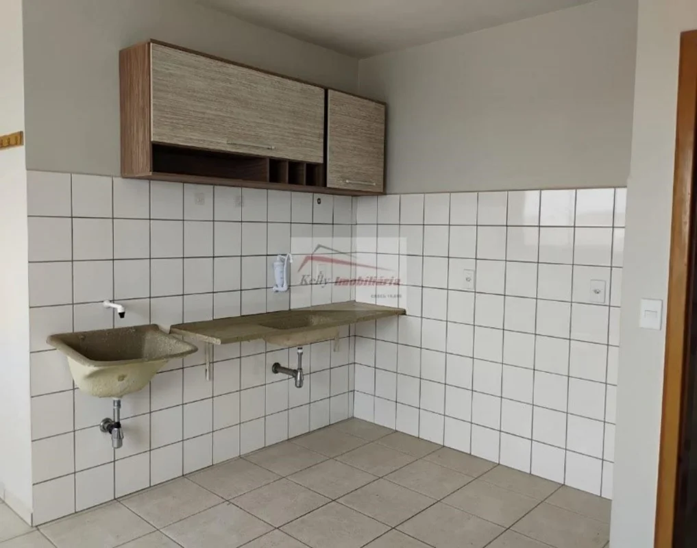VENDE-SE UM KIT NA QS 401 SAMAMBAIA NORTEPossui kit composta de 01 quarto juntam...