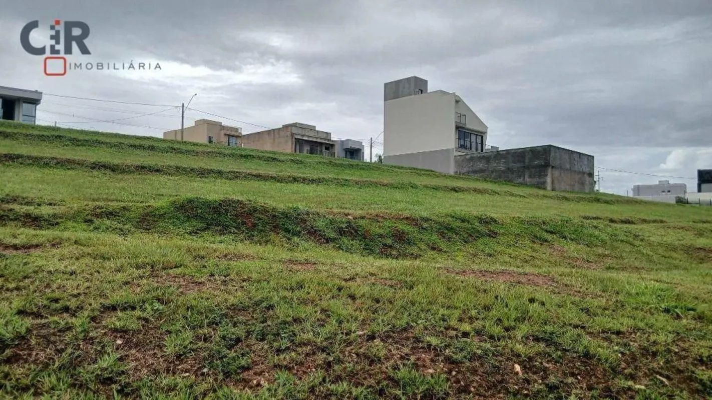 Lote Exclusivo 272,07m² no Jardins Capri FGR - O Seu Novo Jeito de ViverA oportu...