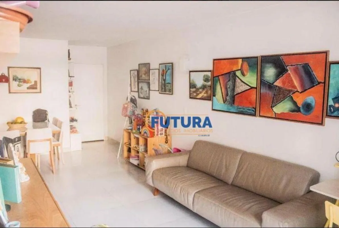 A FUTURA NEGÓCIOS IMOBILIÁRIOS disponibiliza para VENDA:Excelente Amplo apartame...