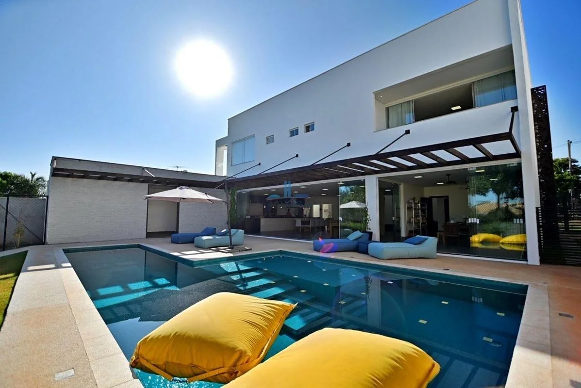 * * * * * Brasília Imóveis Vende com exclusividade CASA NOVA NO BAIRRO LAGO NORT...