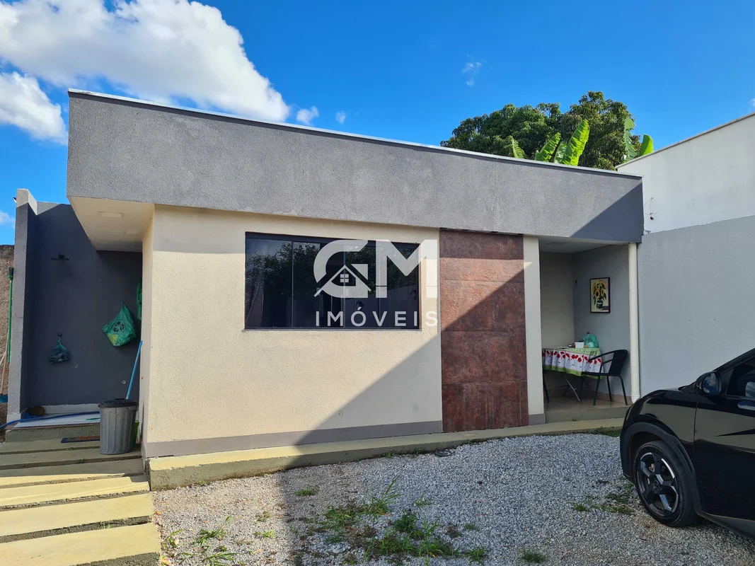 A GM Imóveis vende casa no Residencial Fátima Fernandes, Café Planalto, Sobradin...