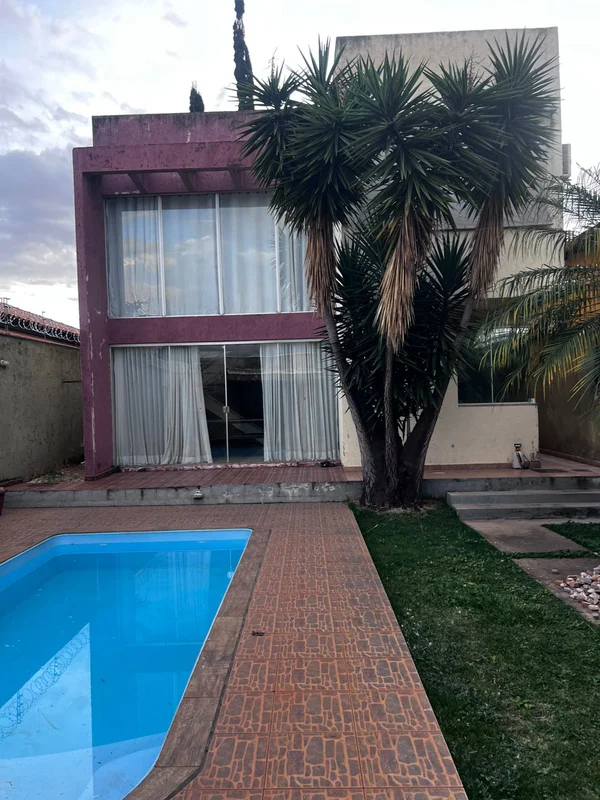 DALEPRANE INTELIGÊNCIA IMOBILIÁRIA VENDE :Maravilhosa Casa de 03 Quartos, 300m² ...