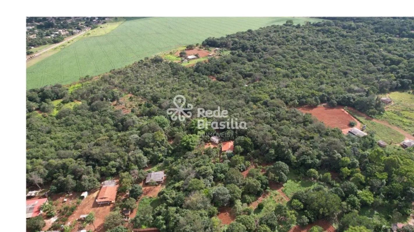 Sítio ESCRITURADO à venda 40 km do centro de Brasília (BR-040 / DF-140 / GO-521)...