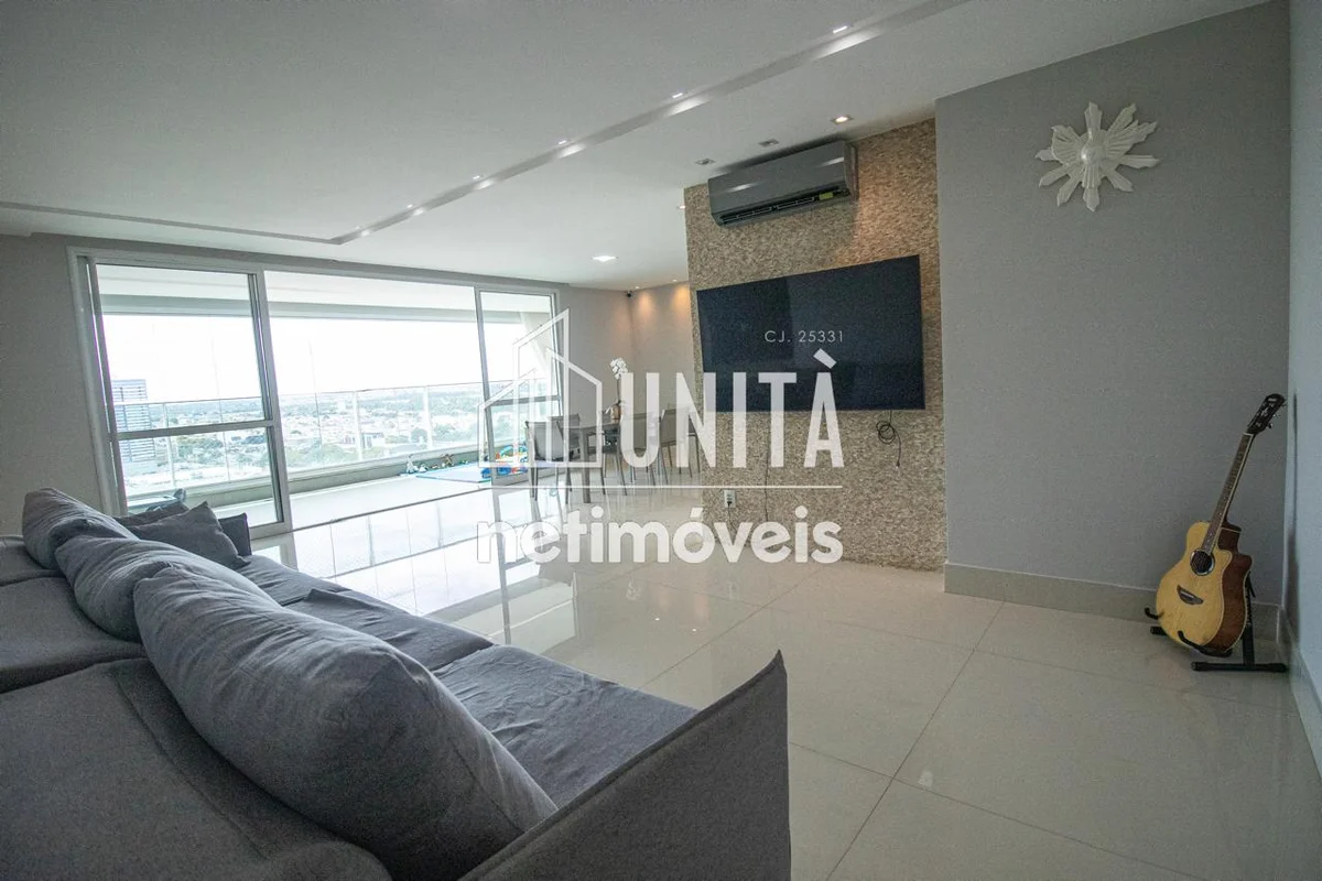 Netimóveis apresenta este belo e espaçoso apartamento no Península Resort Reside...