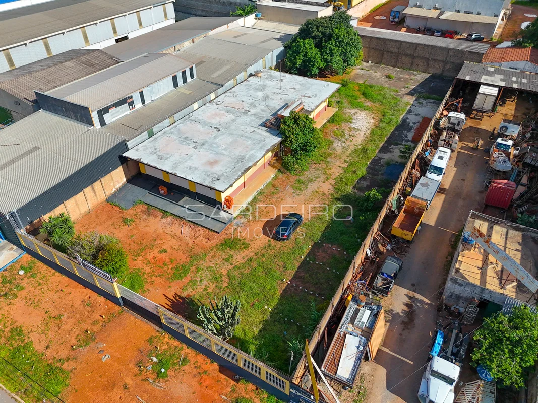 Galpão Comercial 2.100 m² Setor de Materiais de Construção Ceilândia – Brasília ...