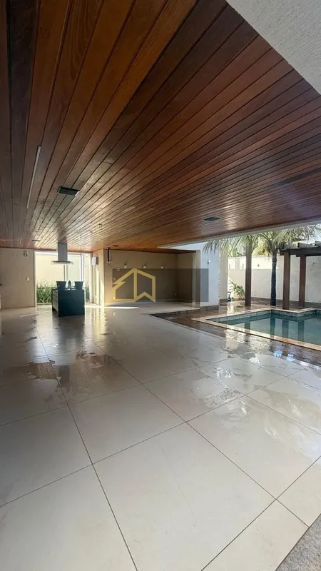 CASA MODERNA DE ALTO PADRÃO - PRONTA PARA MORAR Lote: 450 m² Área construída: 35...