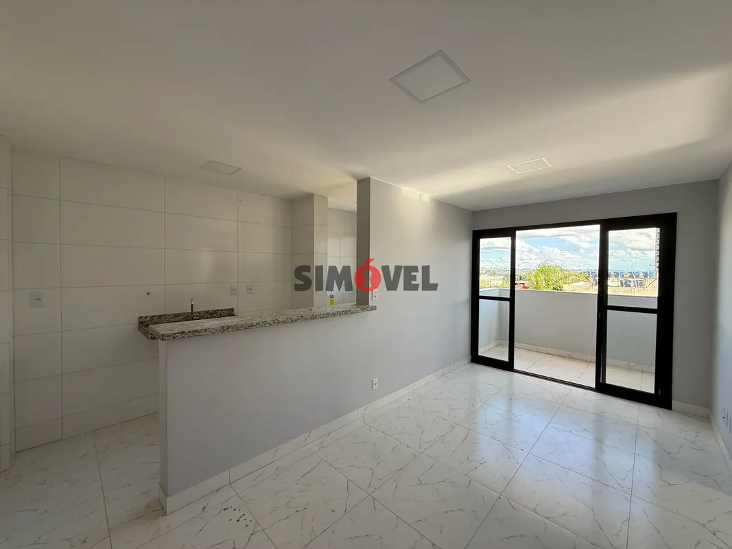 51m², 2 quartos, suíte, varanda, a 550m da Estação Samambaia - R$: 377.000O Resi...