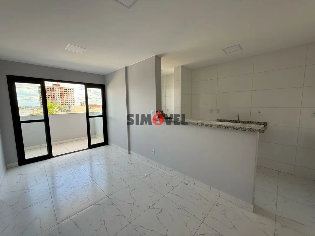 47m², 2 quartos, varanda, porcelanato, a 550m da Estação Samambaia - R$: 342.000...