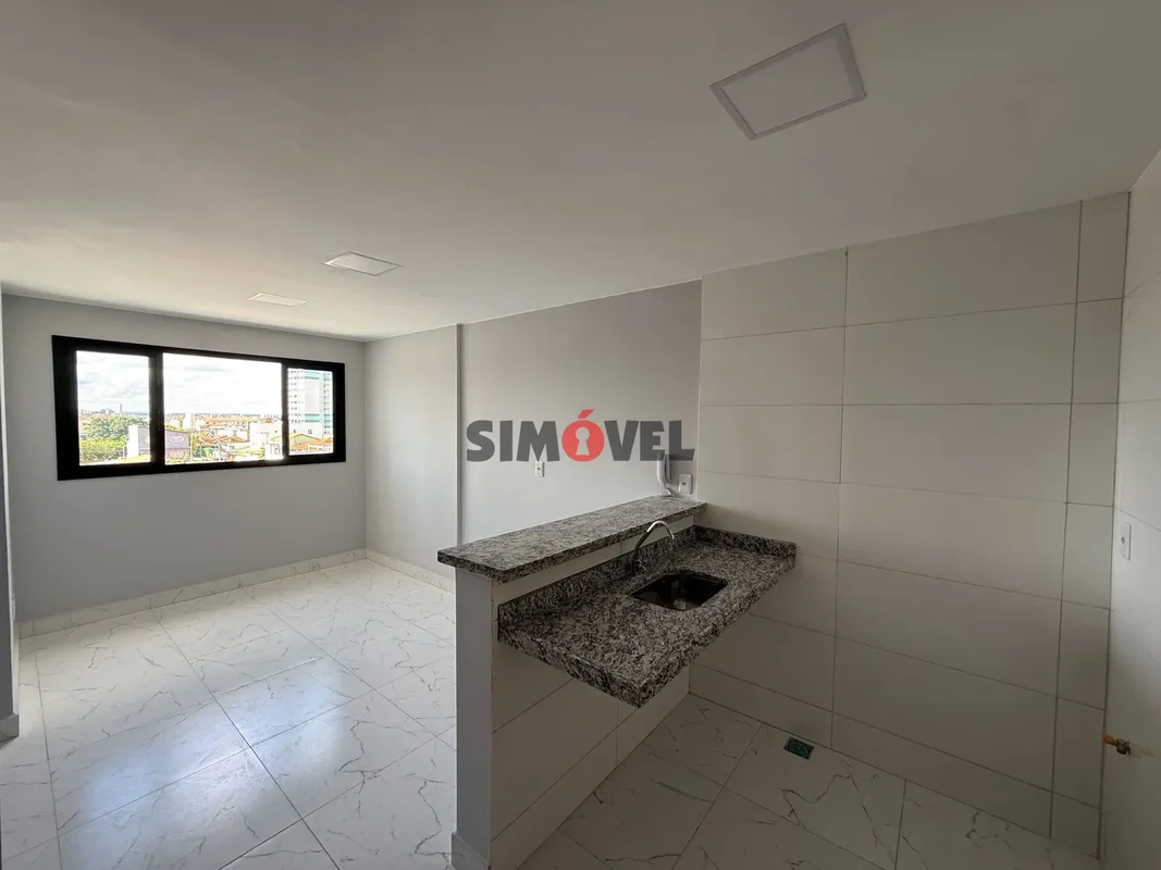 35m², 1 quarto, porcelanato, a 550m da Estação Samambaia - R$: 260.000O Residenc...