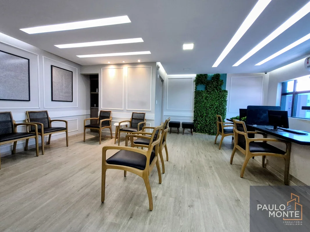 Sala de 64m² no CSB 02 Lotes 1/4, Taguatinga Centro, com localização estratégica...